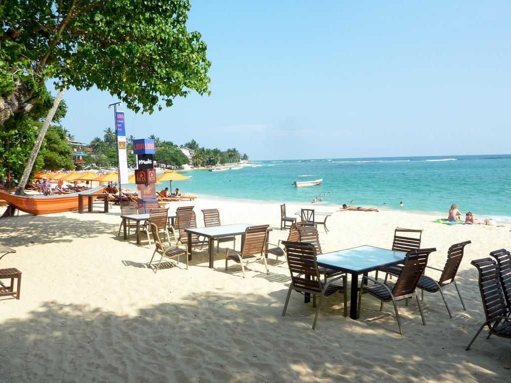 Jungle Beach Hostel Унаватуна Екстериор снимка